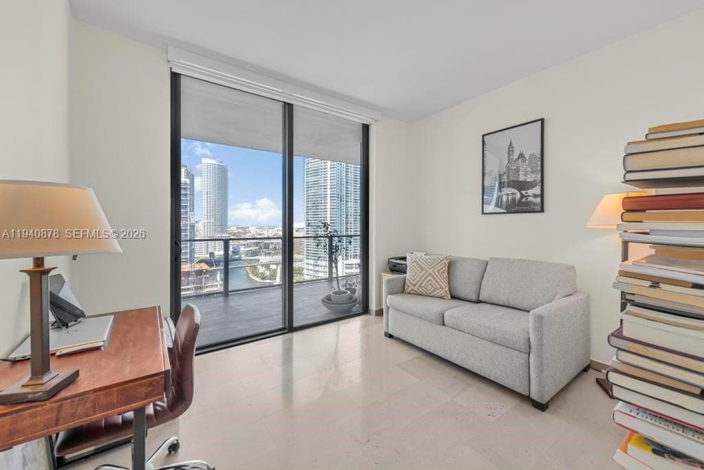68 SE 6th St # 1710, Miami FL 33131 — 23