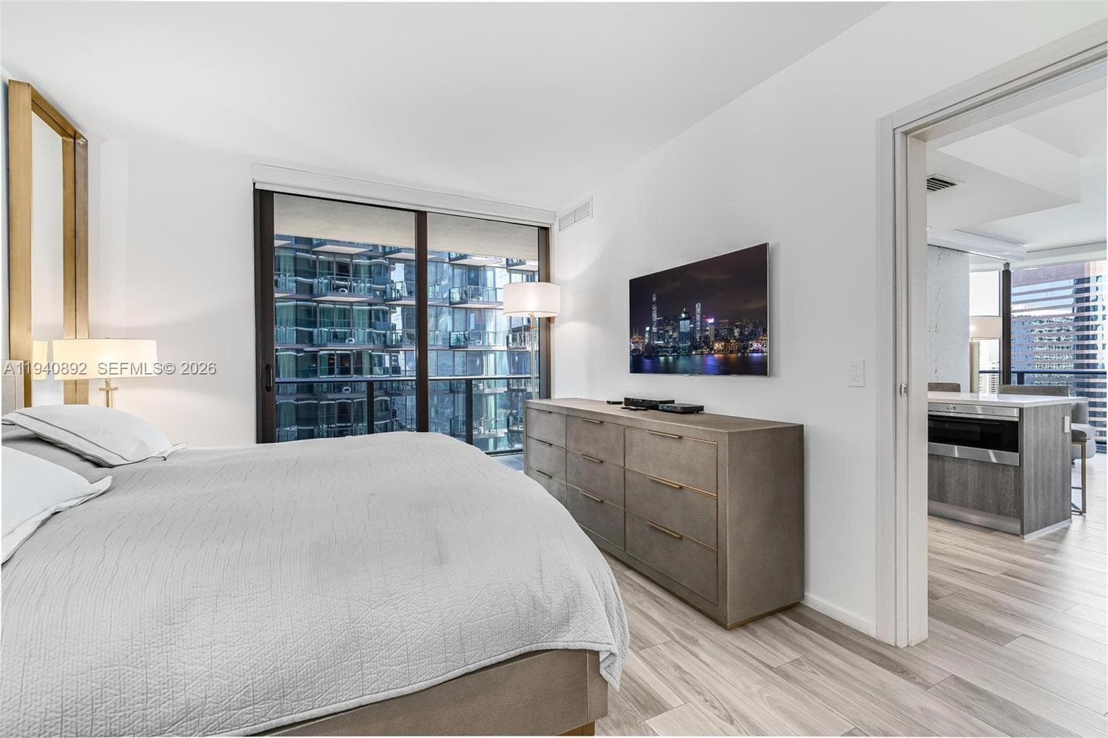 801 S Miami Ave # 2905, Miami FL 33130 — 12