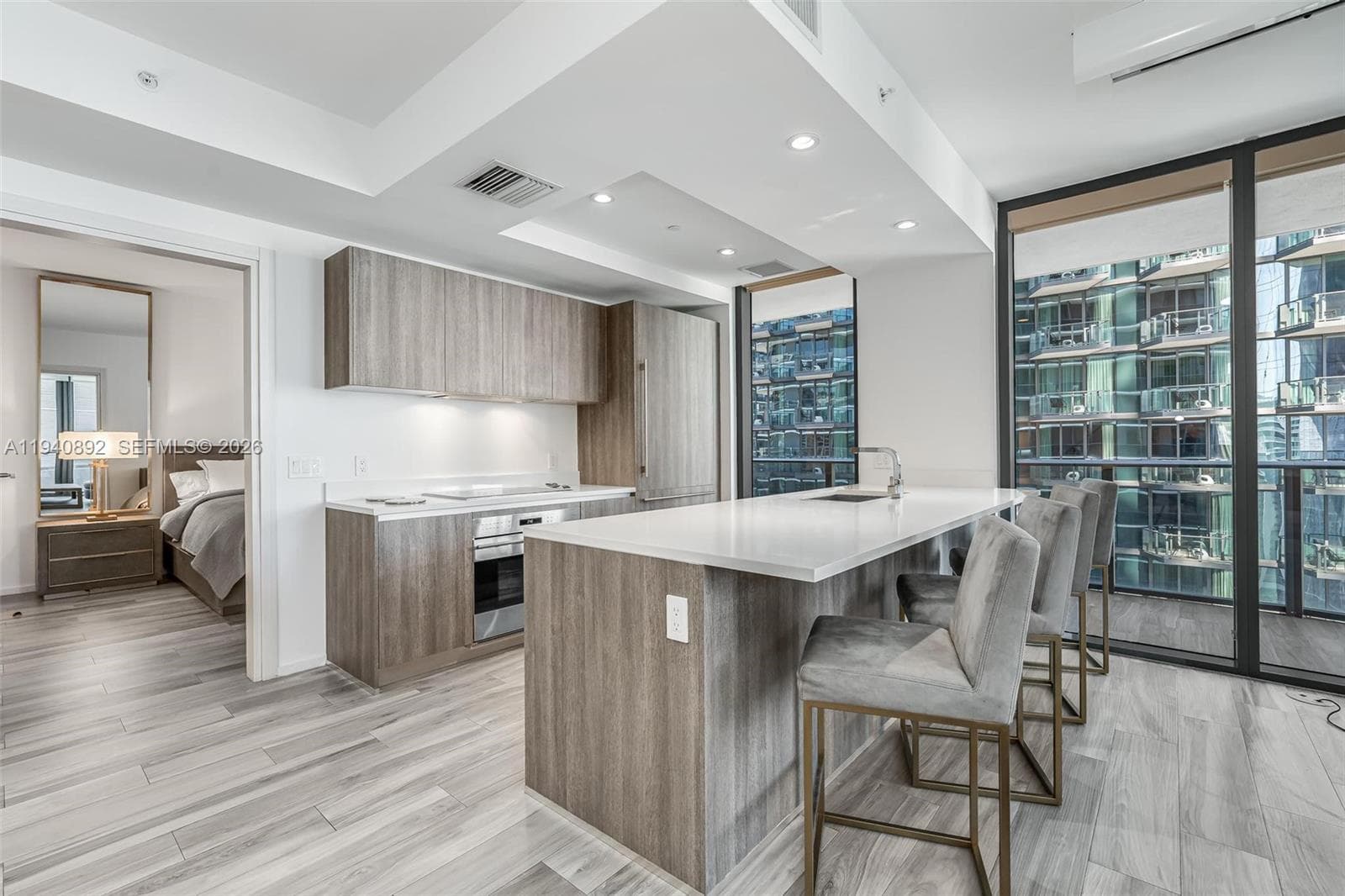 801 S Miami Ave # 2905, Miami FL 33130 — 5