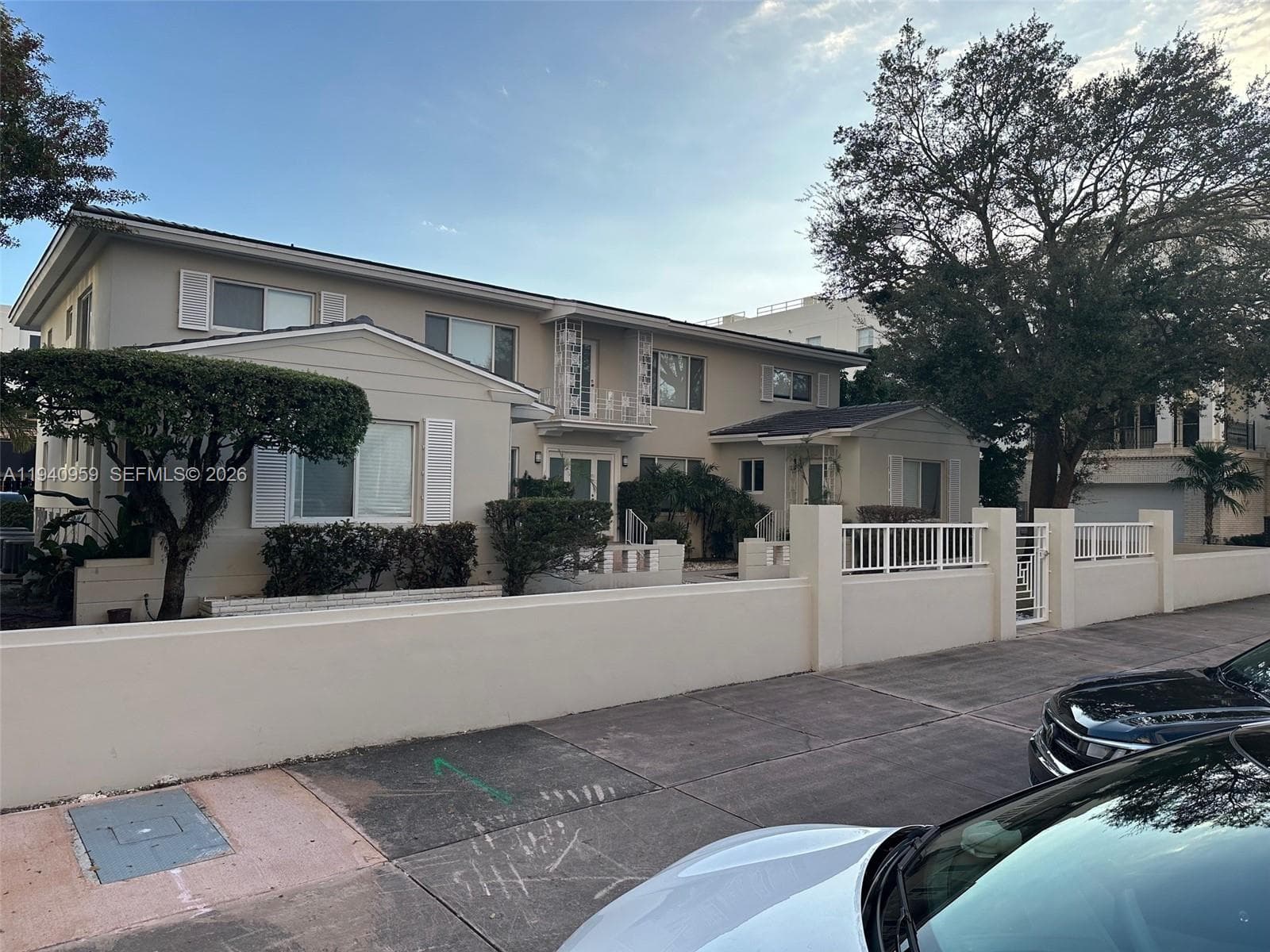 738 Biltmore Way # 1, Coral Gables FL 33134 — 1