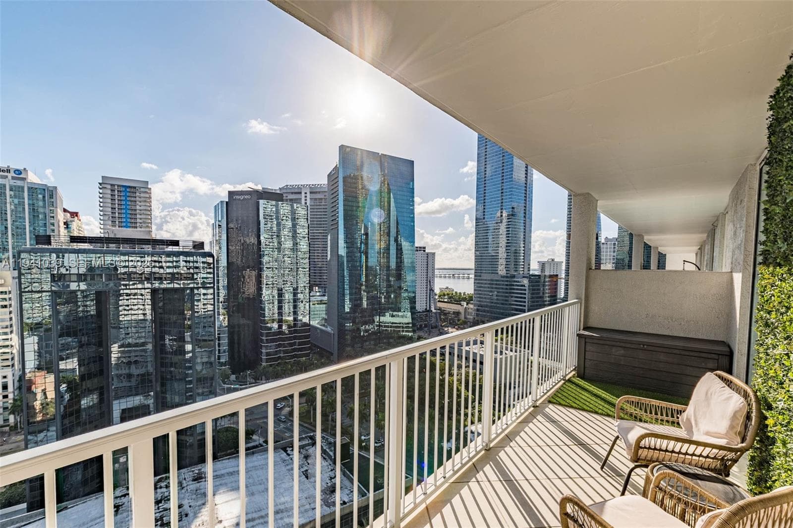 1250 S Miami Ave # 2212, Miami FL 33130 — 17