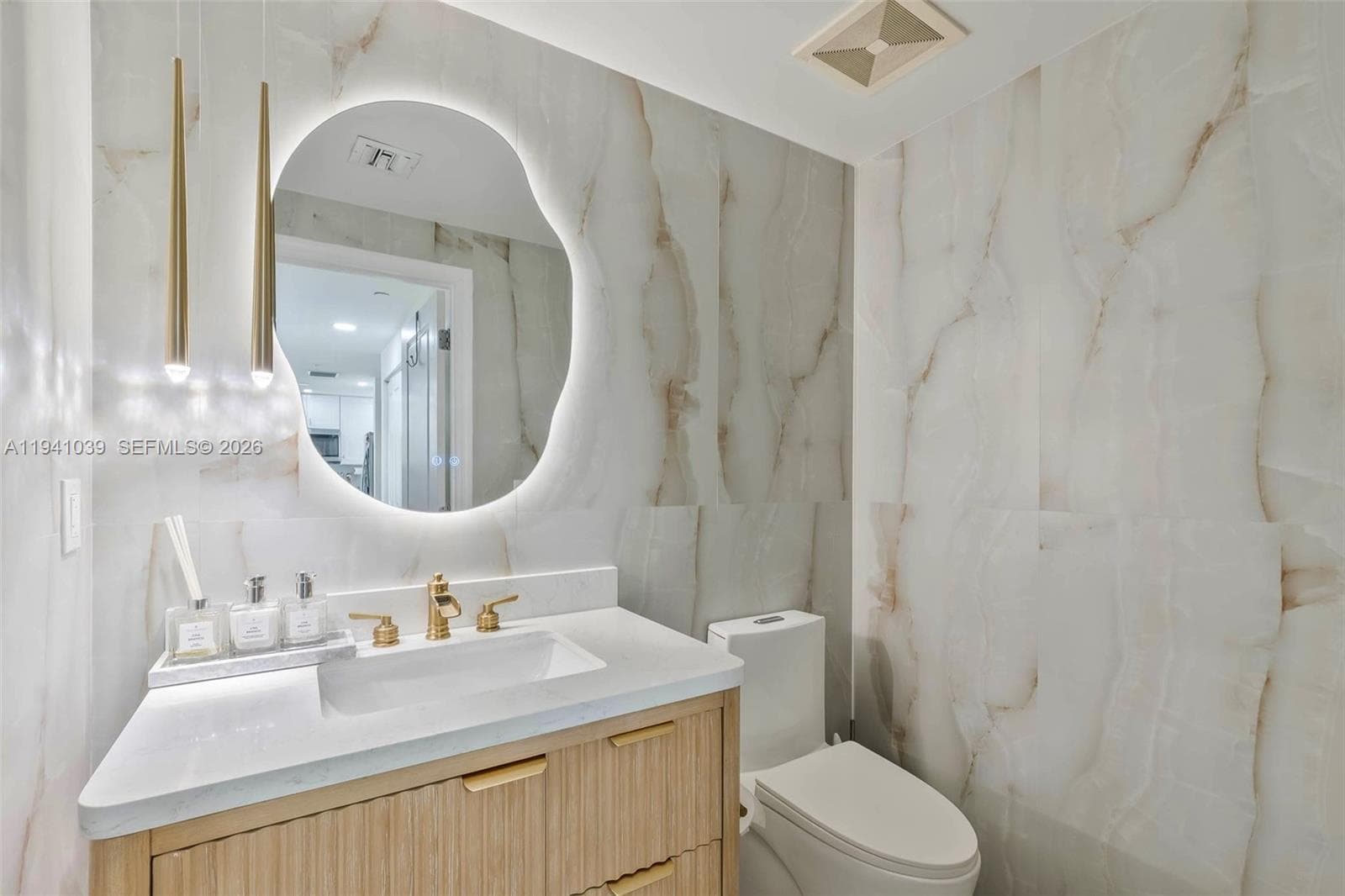 1250 S Miami Ave # 2212, Miami FL 33130 — 15