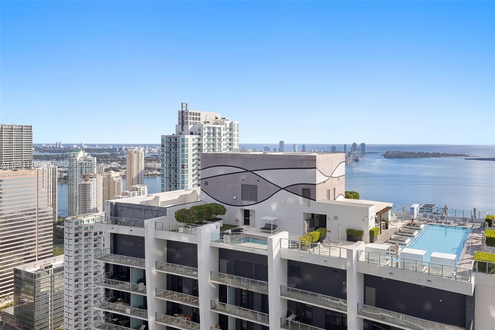 1000 Brickell Plz, Miami FL 33131 — 3