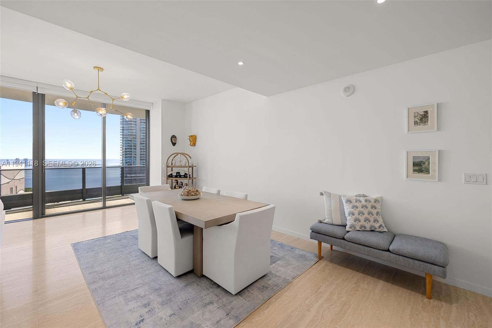 1000 Brickell Plz, Miami FL 33131 — 14