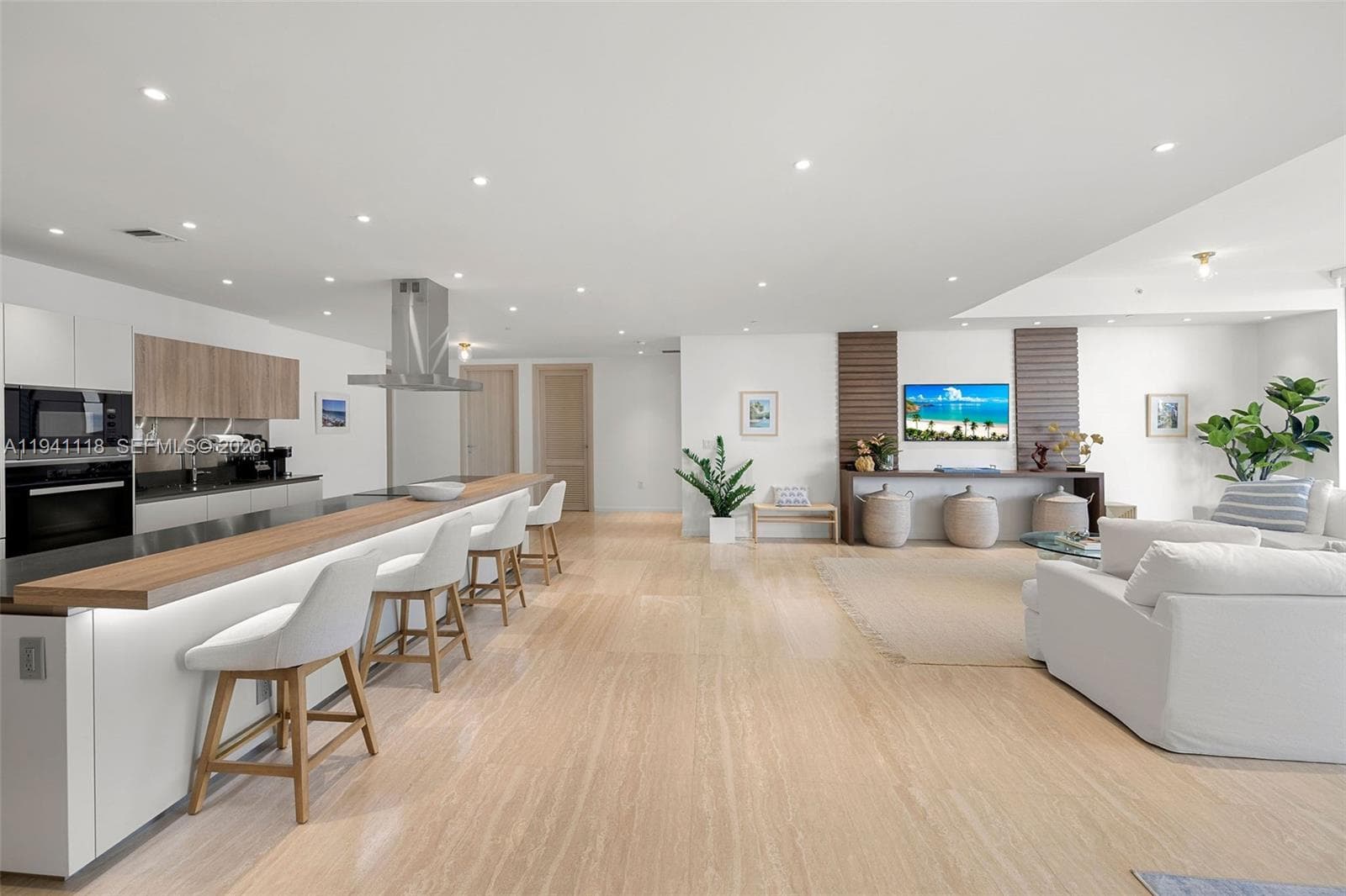 1000 Brickell Plz, Miami FL 33131 — 15