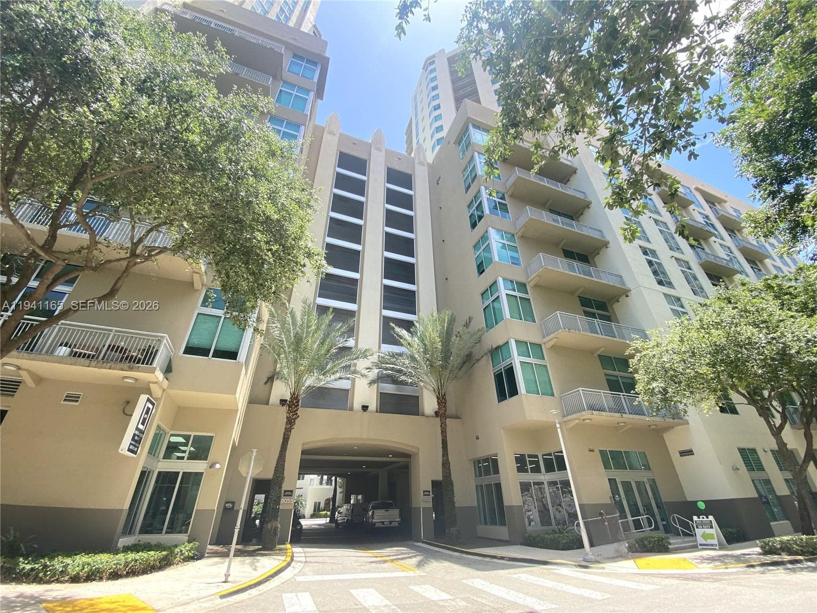 9066 SW 73rd Ct # 805, Miami FL 33156 — 33