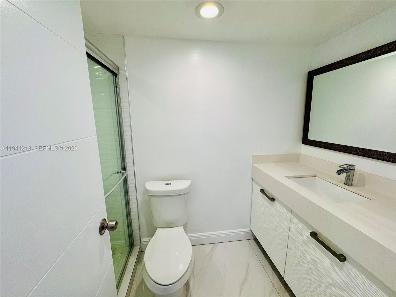 18041 Biscayne Blvd *BOAT SLIP & UNIT* # 1605, Aventura FL 33160 — 26
