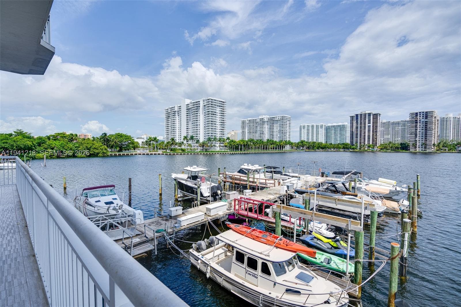 18041 Biscayne Blvd *BOAT SLIP & UNIT* # 1605, Aventura FL 33160 — 51