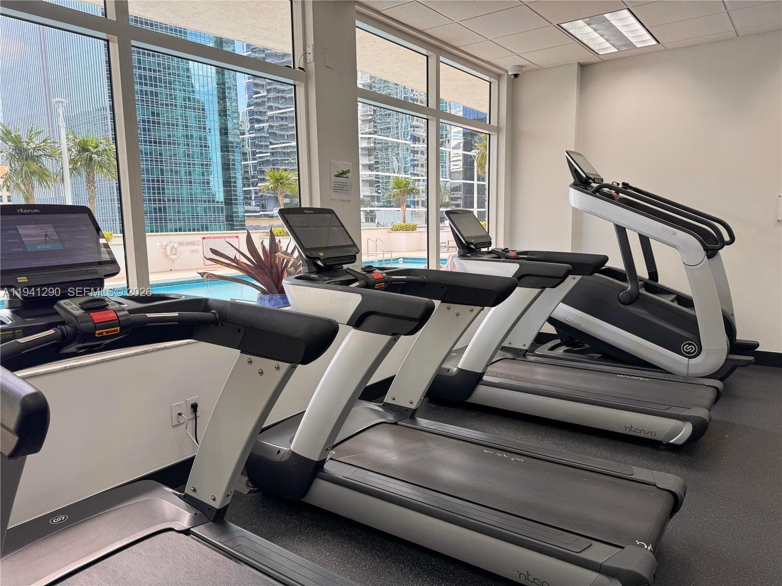 1200 Brickell Bay Dr # 1708, Miami FL 33131 — 20