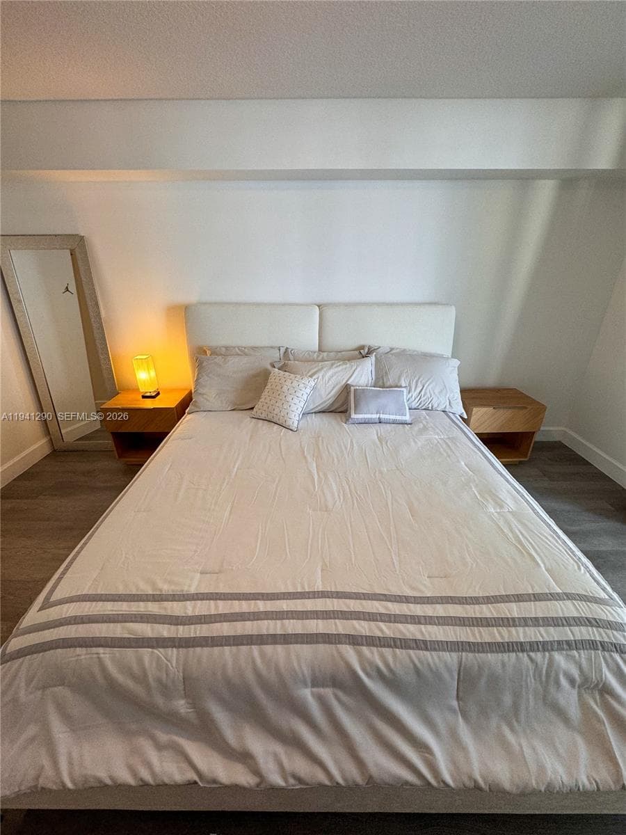 1200 Brickell Bay Dr # 1708, Miami FL 33131 — 9