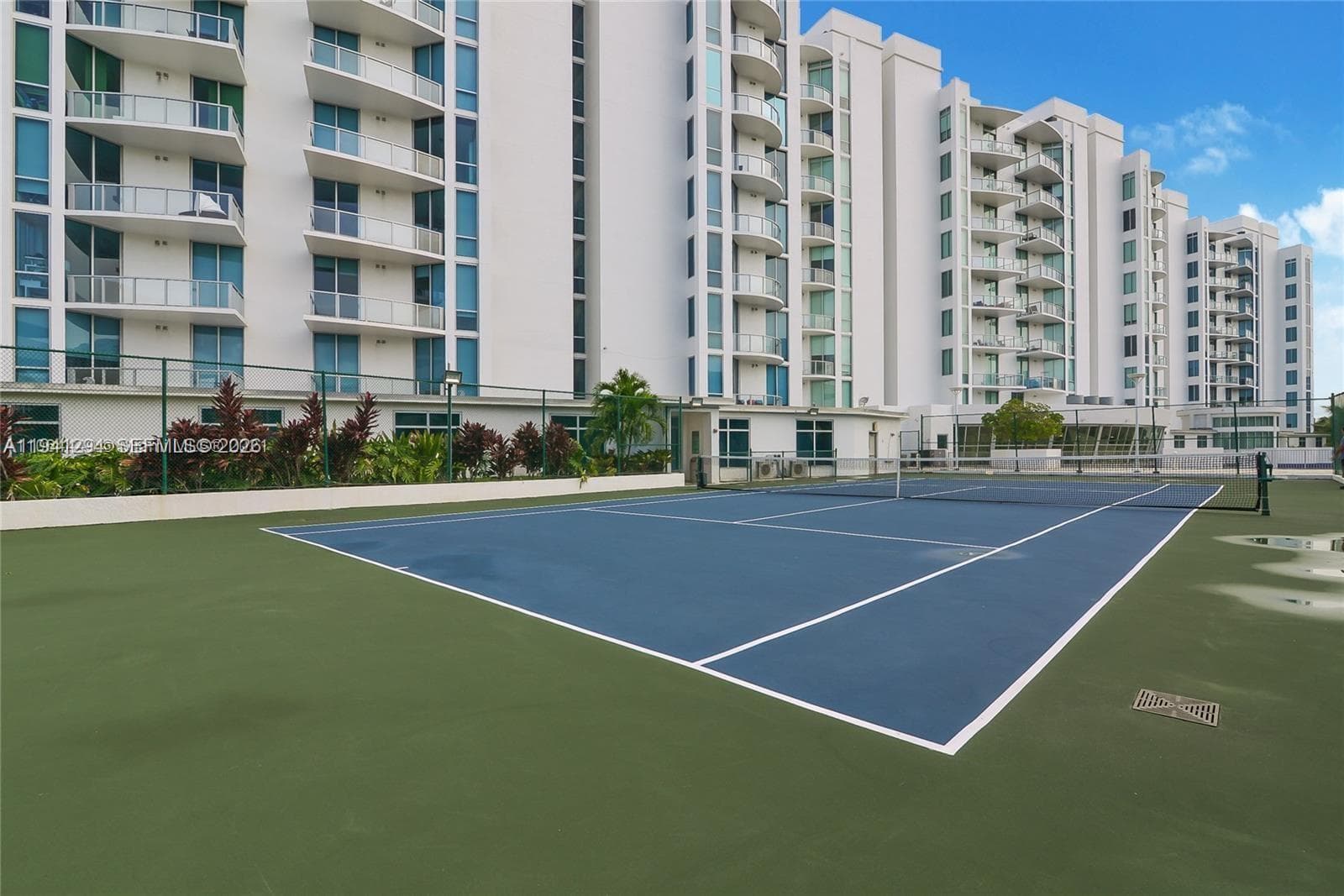3029 NE 188th St # 505, Aventura FL 33180 — 16