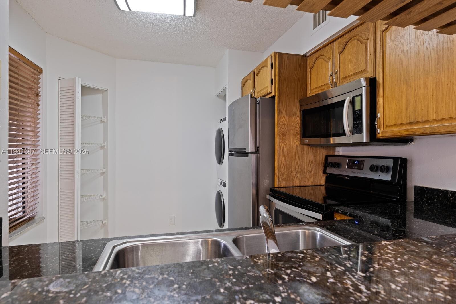 9500 SW 140th Ct # 9500, Miami FL 33186 — 9