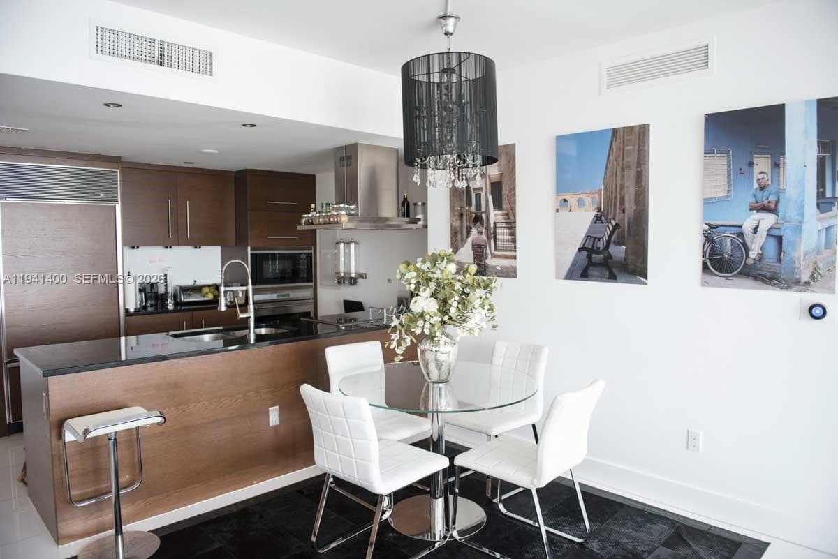 495 Brickell Ave # 3805, Miami FL 33131 — 3