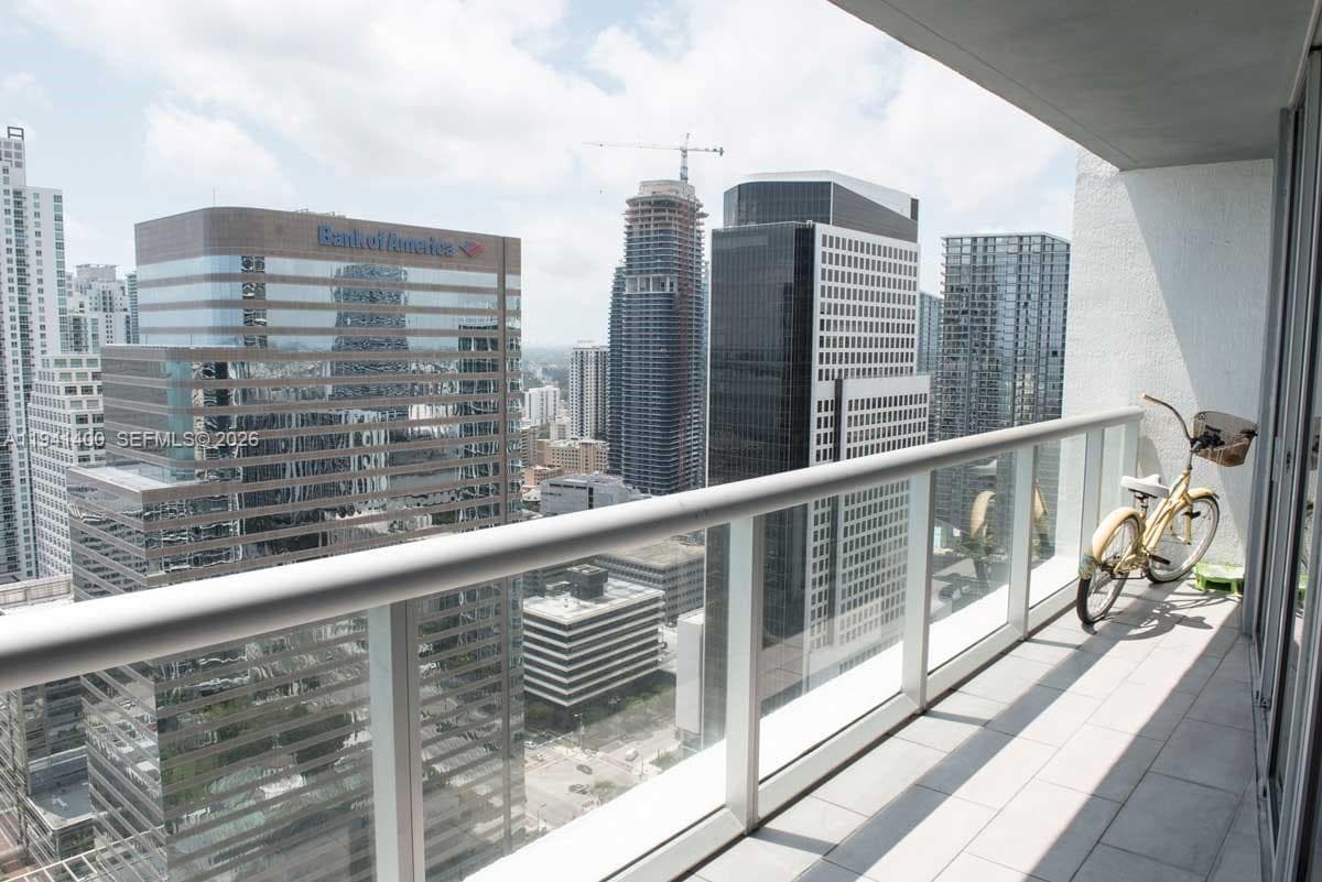 495 Brickell Ave # 3805, Miami FL 33131 — 14