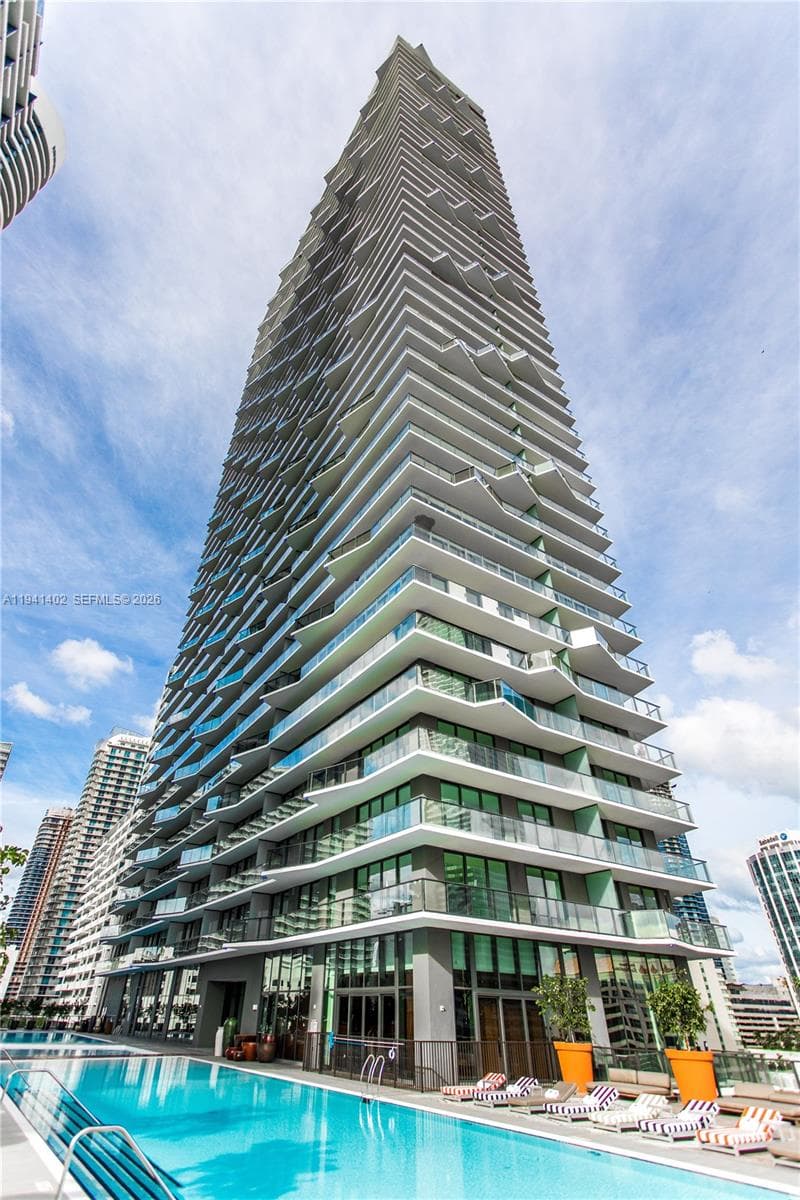 1300 S Miami Ave # 2210, Miami FL 33130 — 1