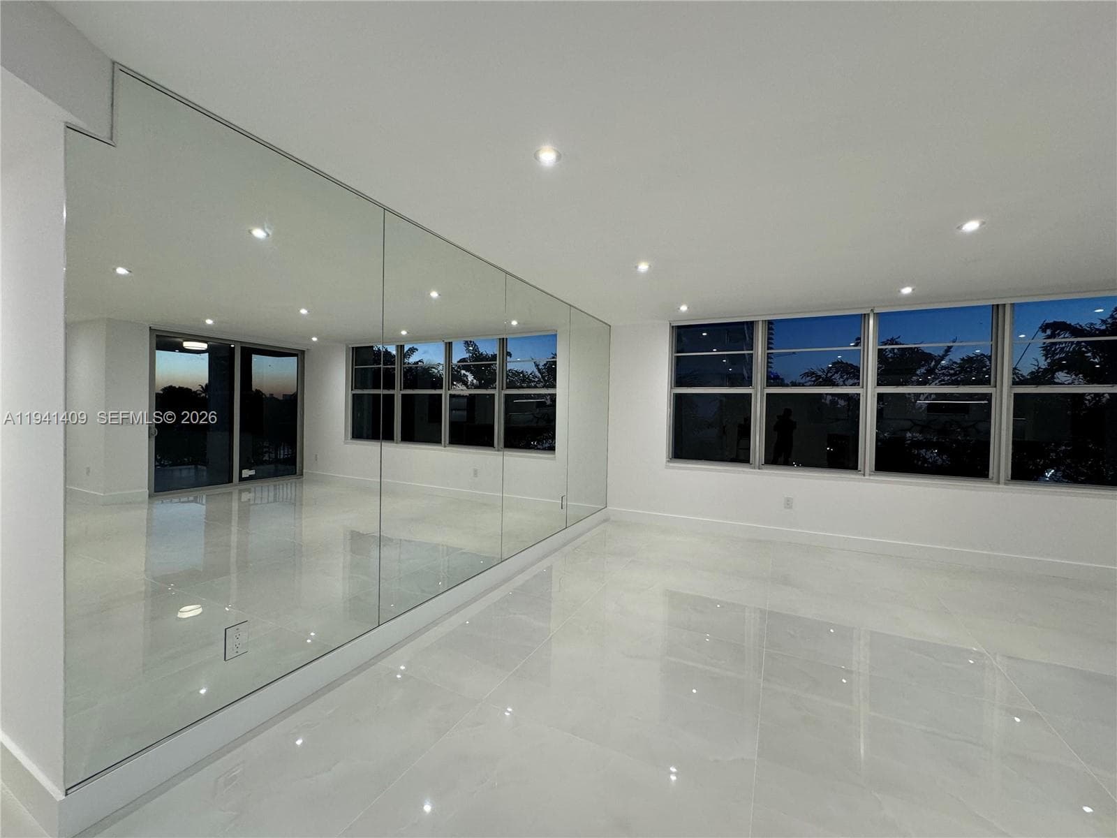 Ashley Apartments Condomi, Miami Beach, FL — 38