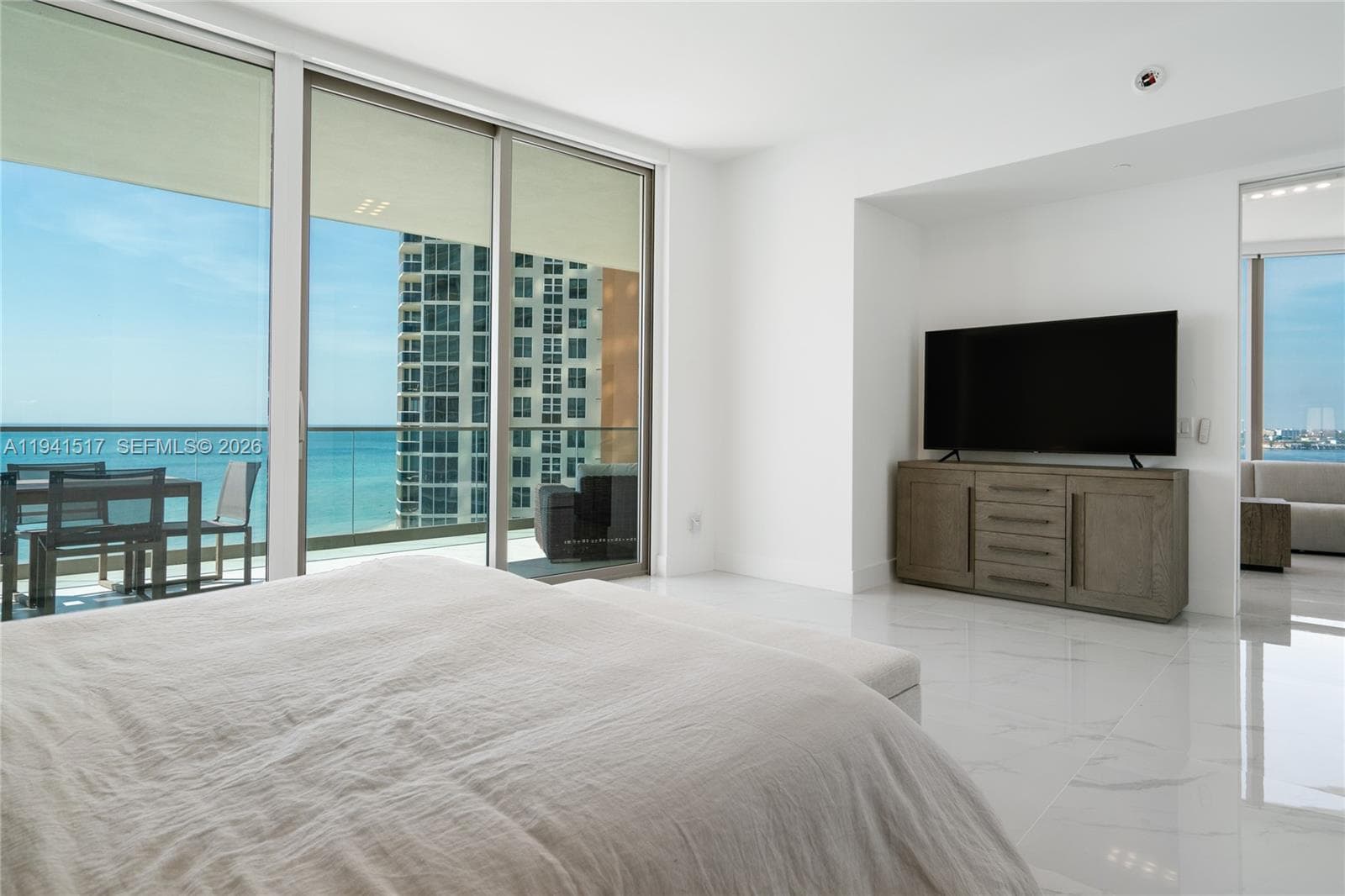 18975 Collins Ave # 1104, Sunny Isles Beach FL 33160 — 12