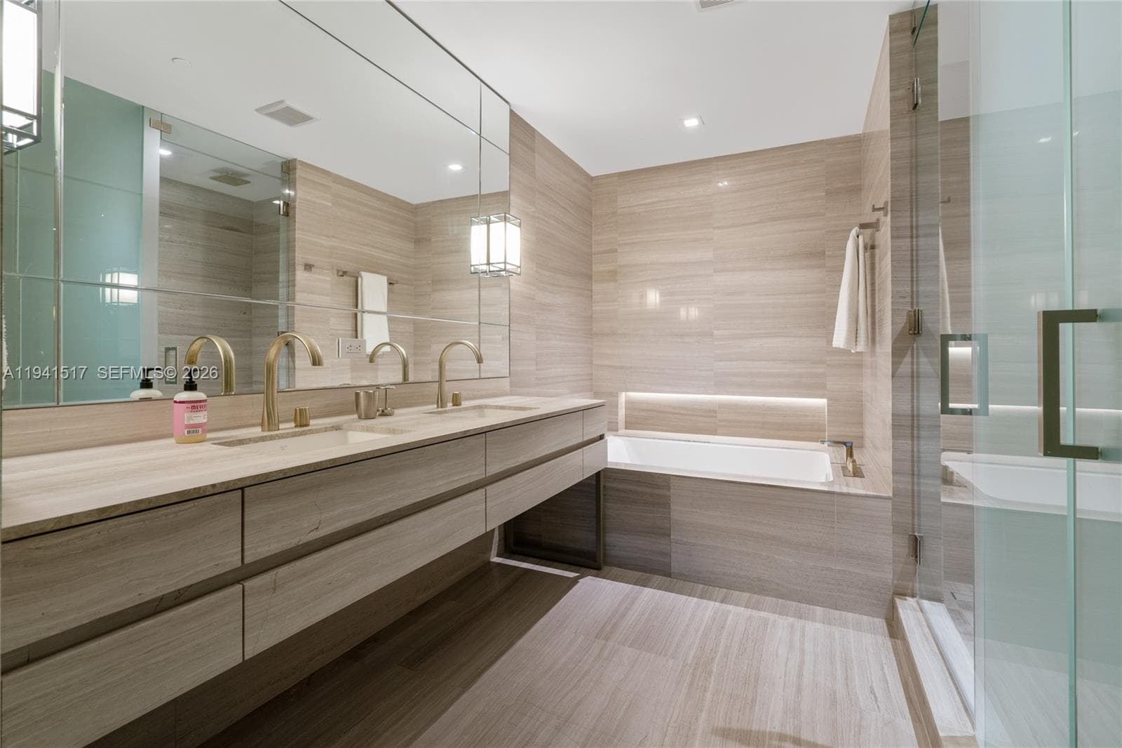 18975 Collins Ave # 1104, Sunny Isles Beach FL 33160 — 14