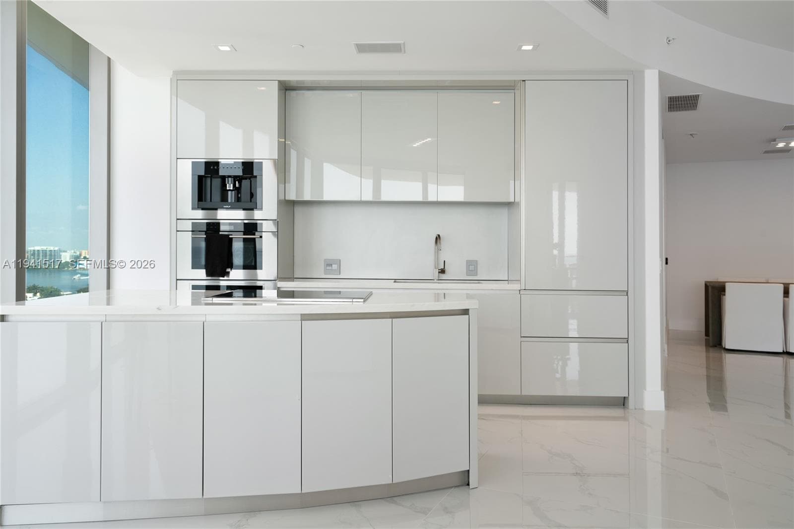 18975 Collins Ave # 1104, Sunny Isles Beach FL 33160 — 19