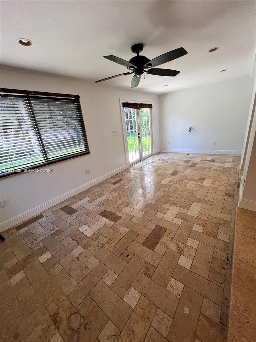 7350 SW 96th St # 7350, Pinecrest FL 33156 — 5
