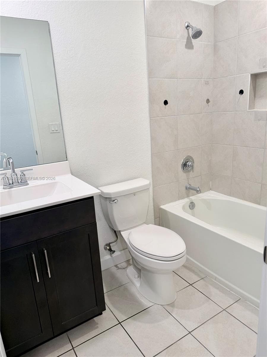 2418 SE 10th Ct, Homestead FL 33035 — 8