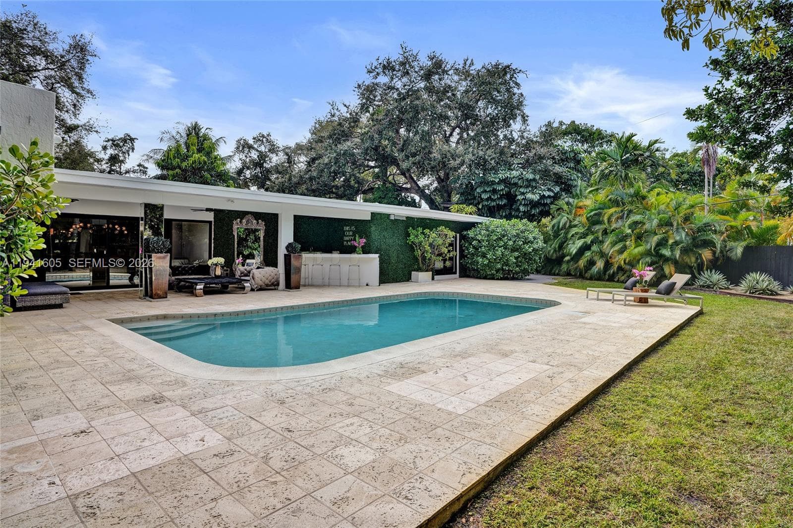 19130 NE 21st Ave, North Miami Beach FL 33179 — 75