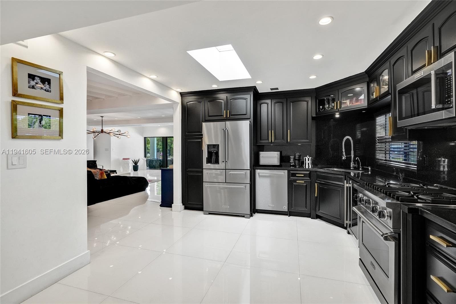 19130 NE 21st Ave, North Miami Beach FL 33179 — 48