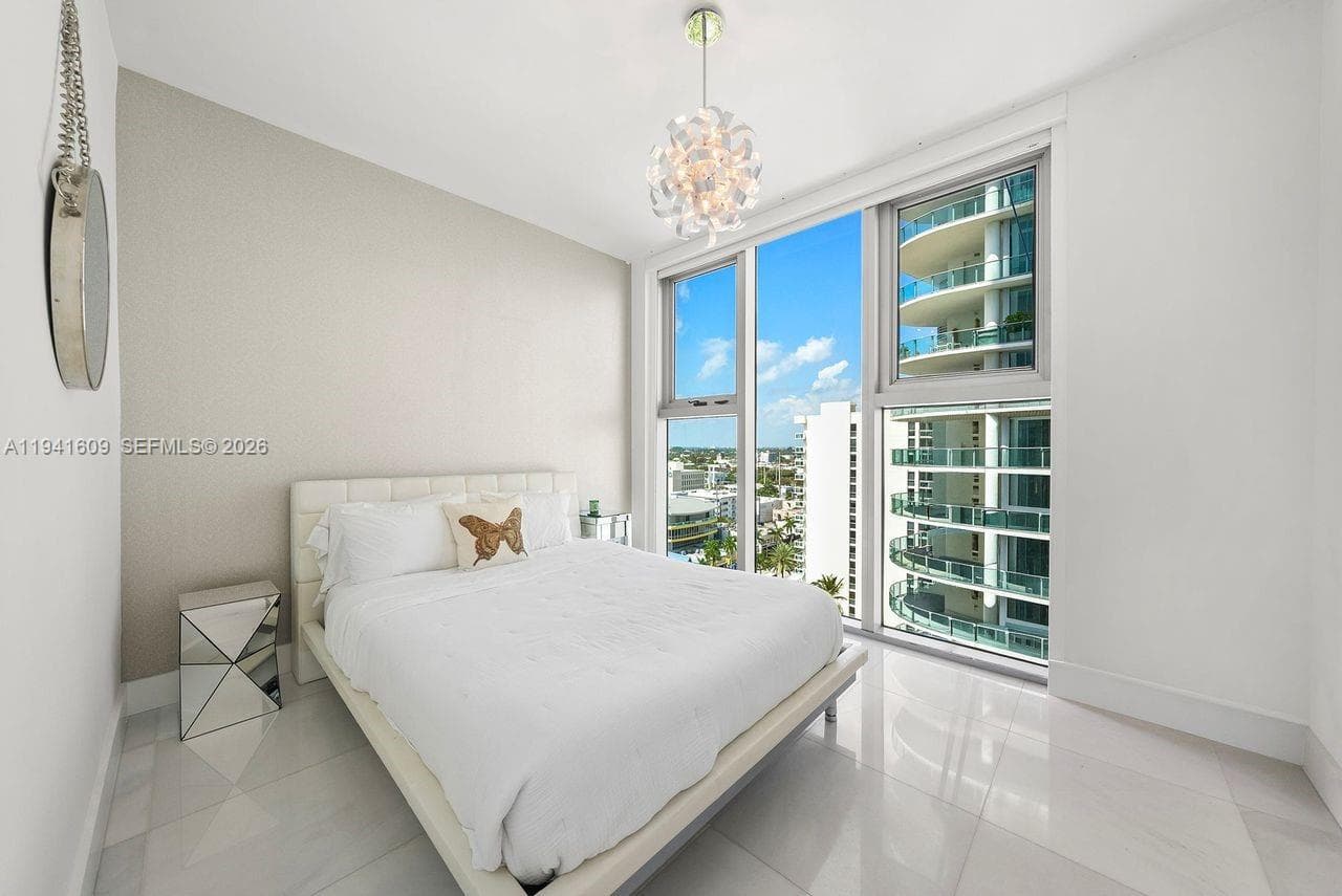 6899 Collins Ave # 1205, Miami Beach FL 33141 — 26