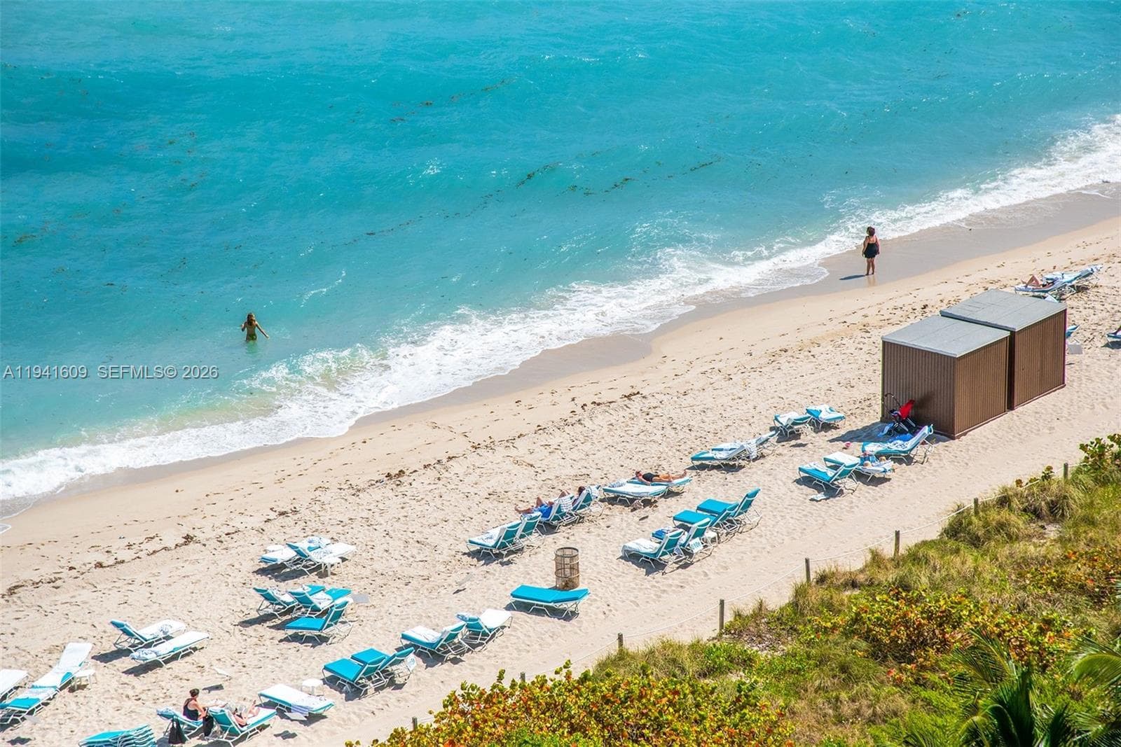 6899 Collins Ave # 1205, Miami Beach FL 33141 — 32