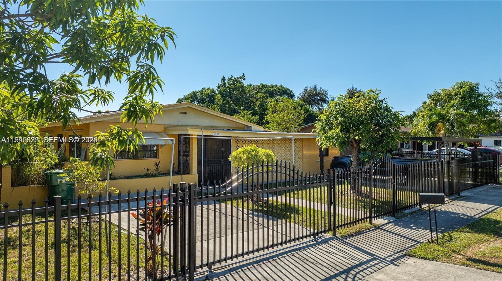 2000 NW 131st St, Miami FL 33167 — 3