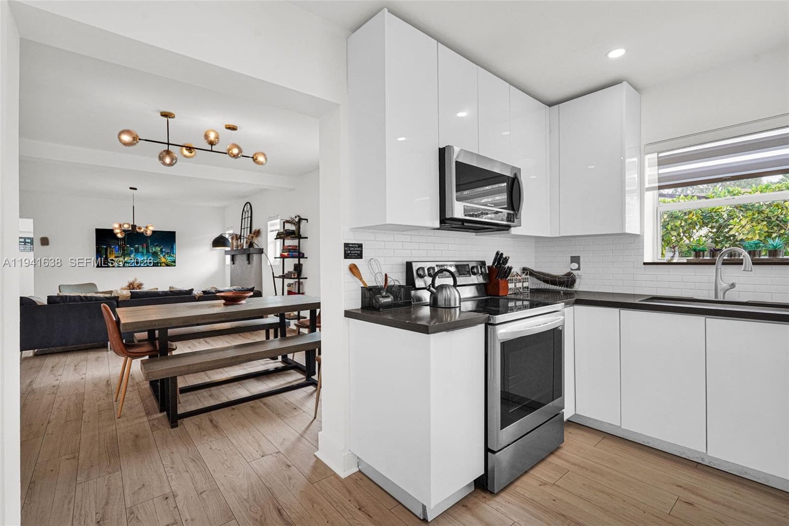 37 NW 47th St, Miami FL 33127 — 26