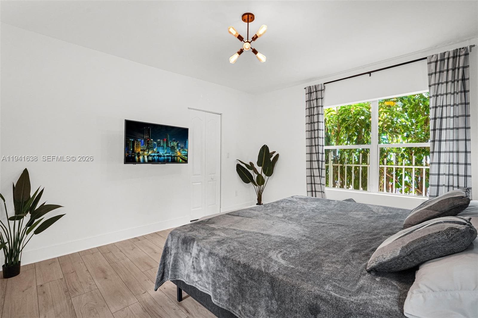37 NW 47th St, Miami FL 33127 — 18