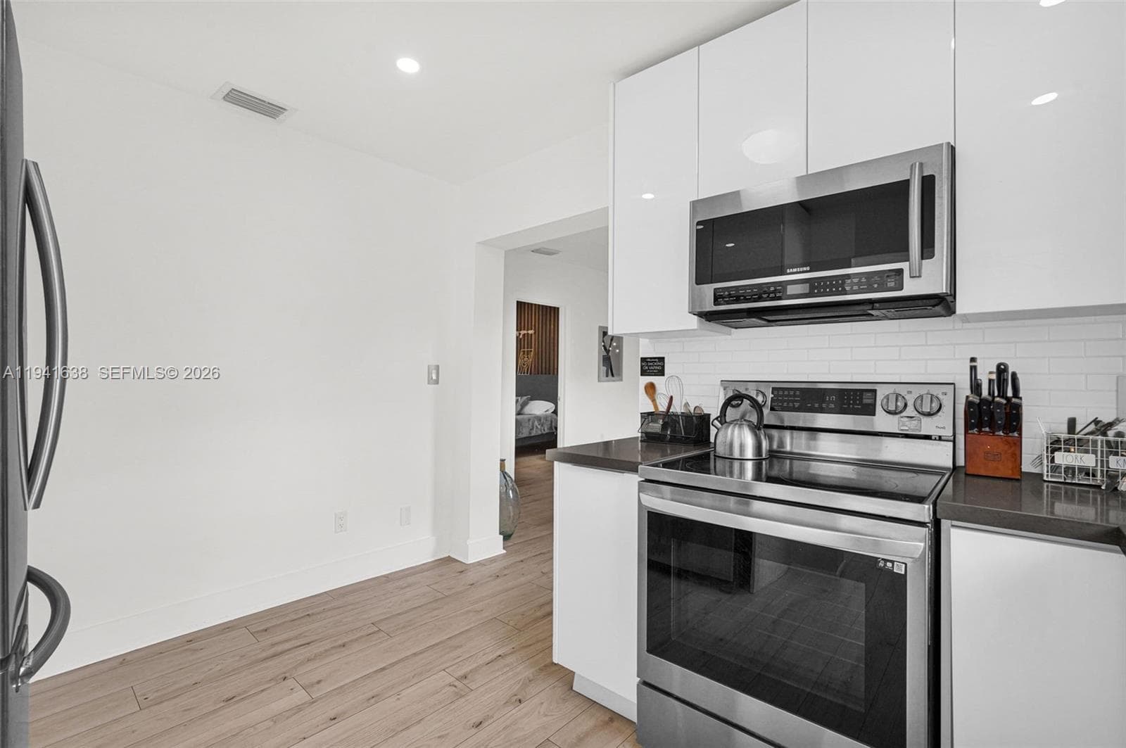 37 NW 47th St, Miami FL 33127 — 31