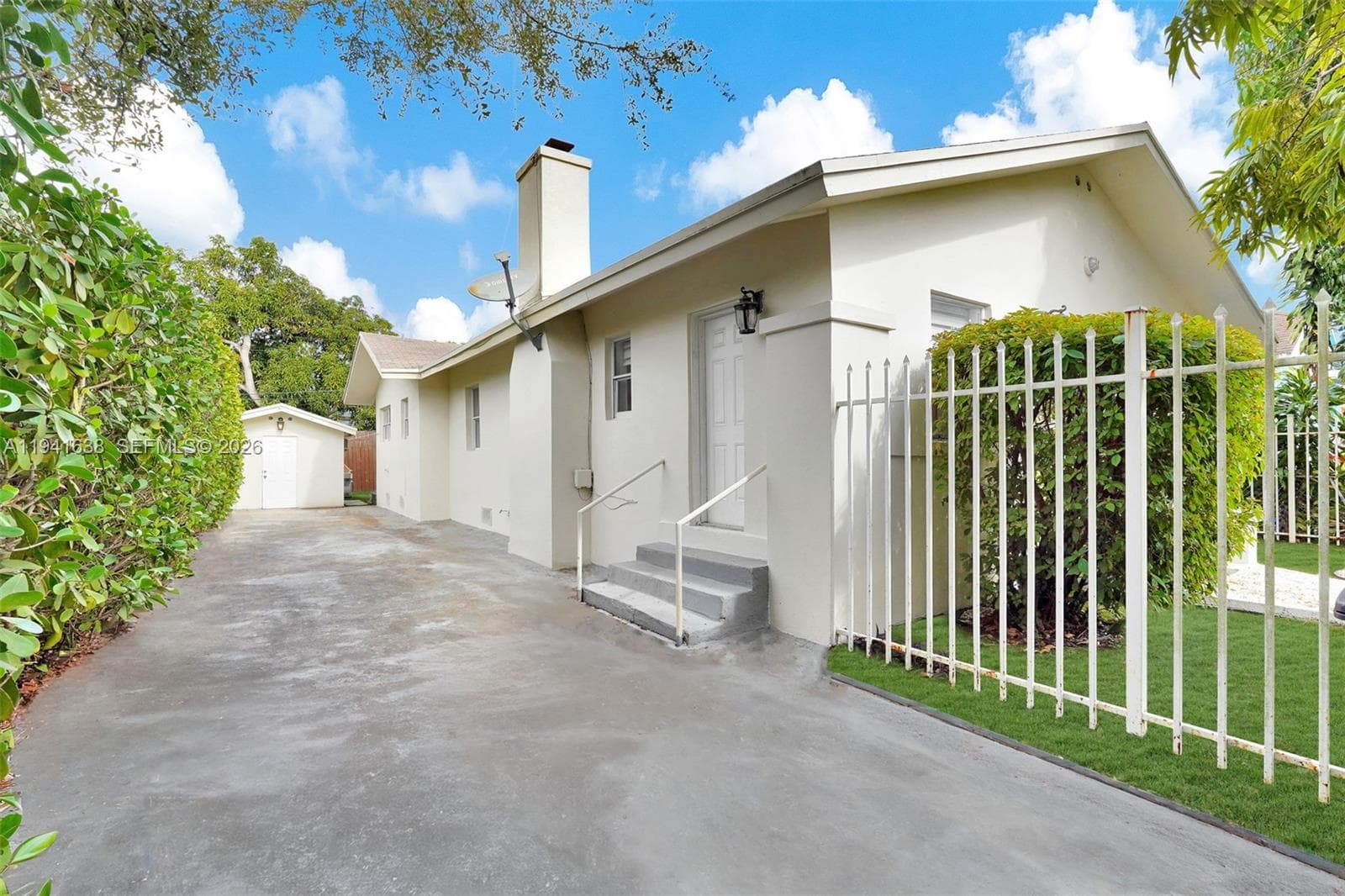 37 NW 47th St, Miami FL 33127 — 70