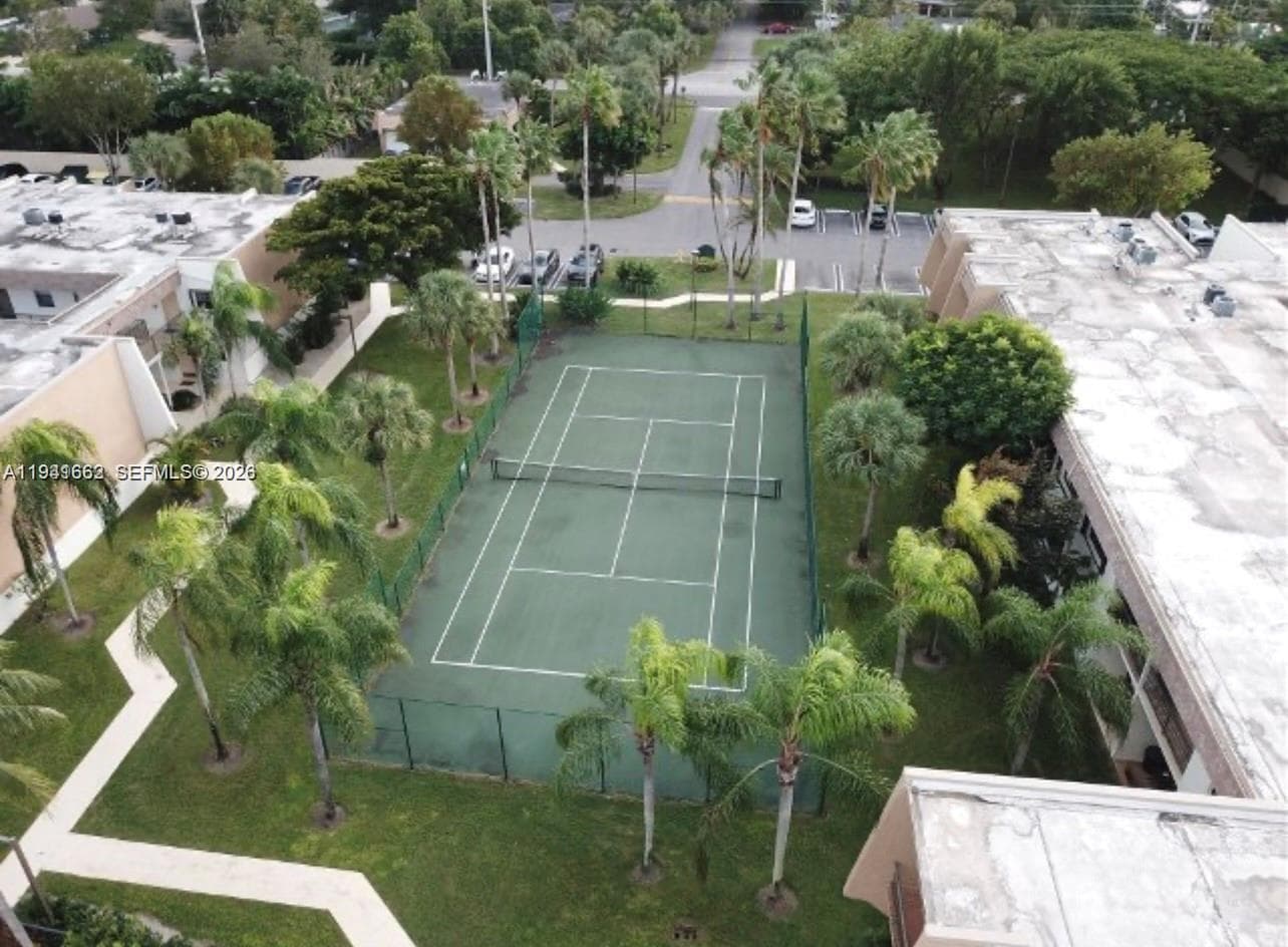 8261 SW 128th St # 202, Pinecrest FL 33156 — 4