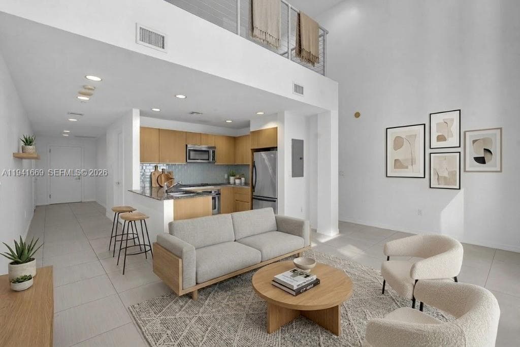1050 Brickell Ave # 2418, Miami FL 33131 — 1
