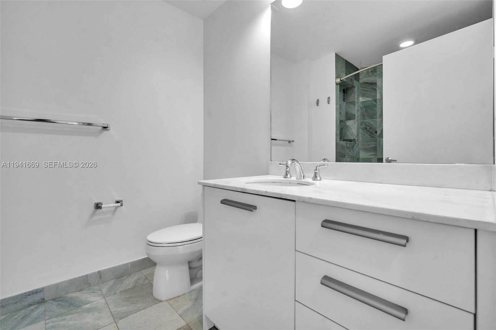 1050 Brickell Ave # 2418, Miami FL 33131 — 20