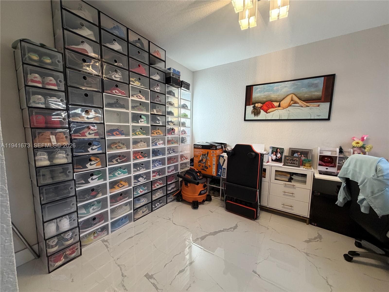 8815 SW 221st Ter, Cutler Bay FL 33190 — 33