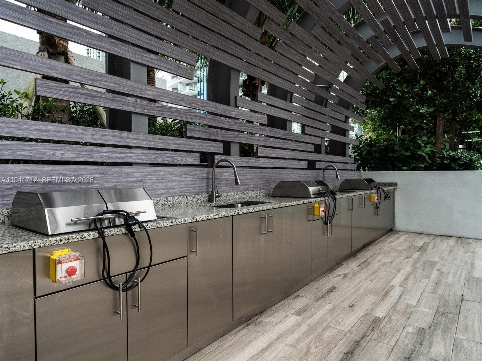 851 NE 1st Ave # 3606, Miami FL 33132 — 56