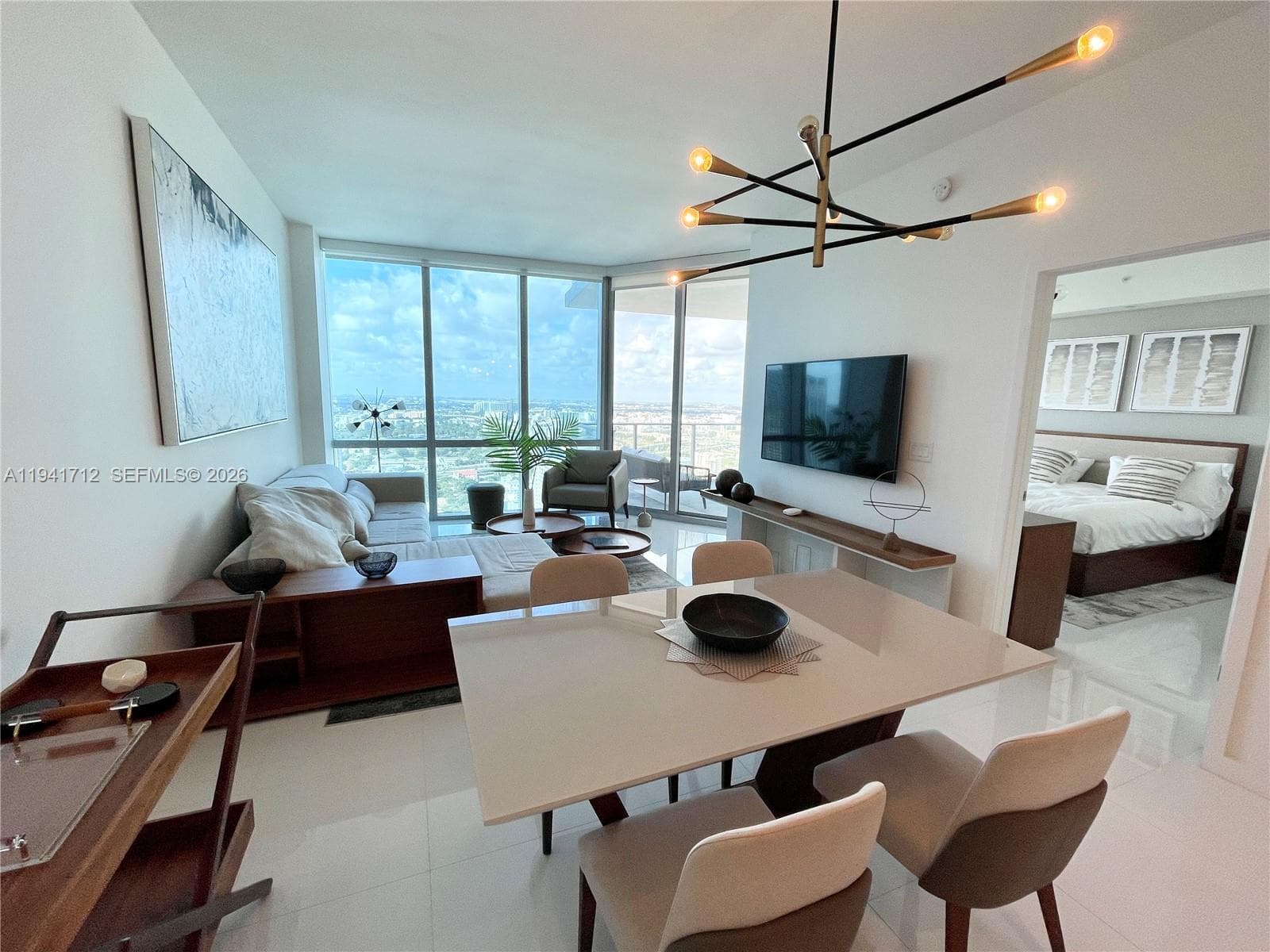 851 NE 1st Ave # 3606, Miami FL 33132 — 3