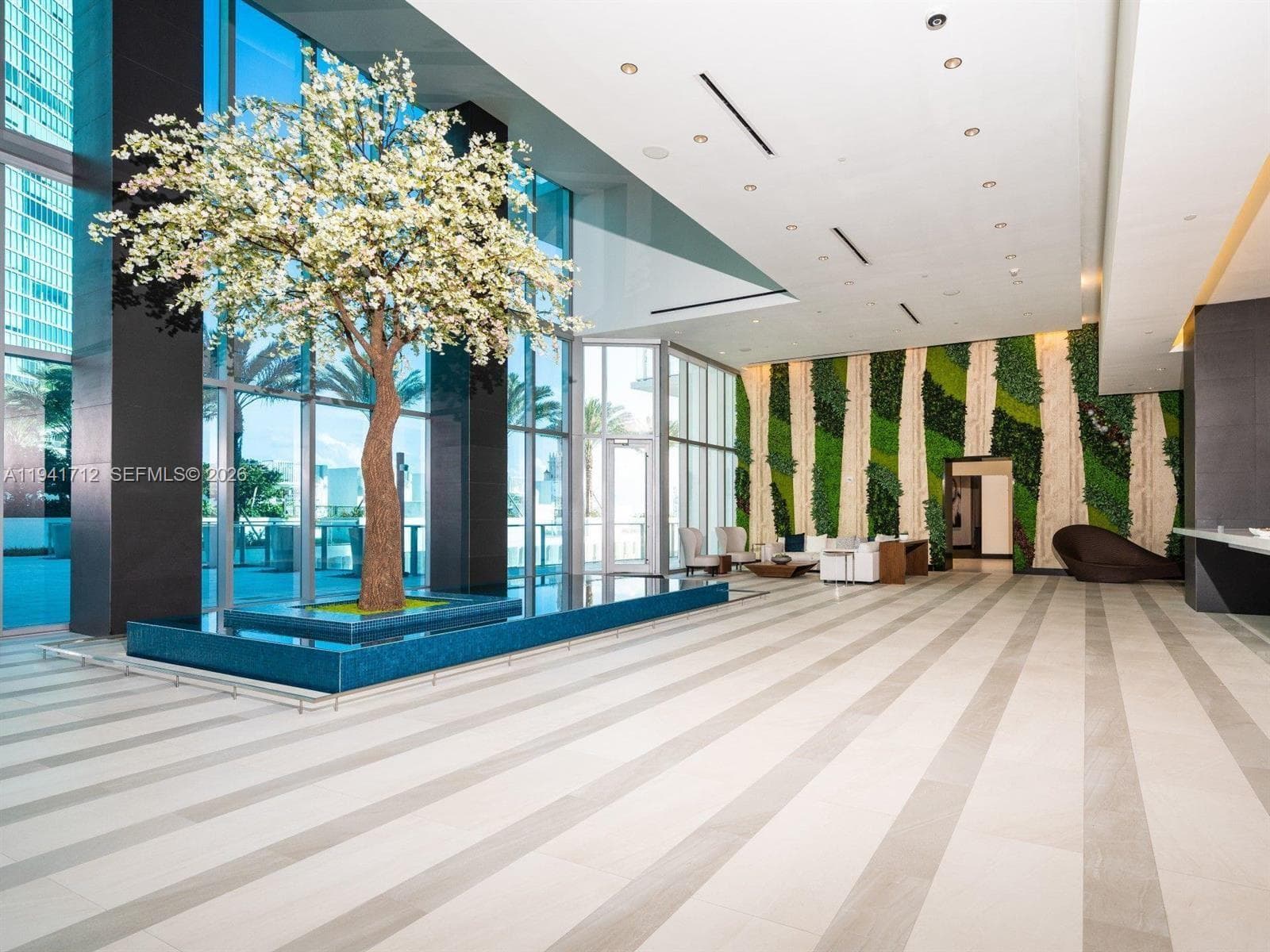 851 NE 1st Ave # 3606, Miami FL 33132 — 55