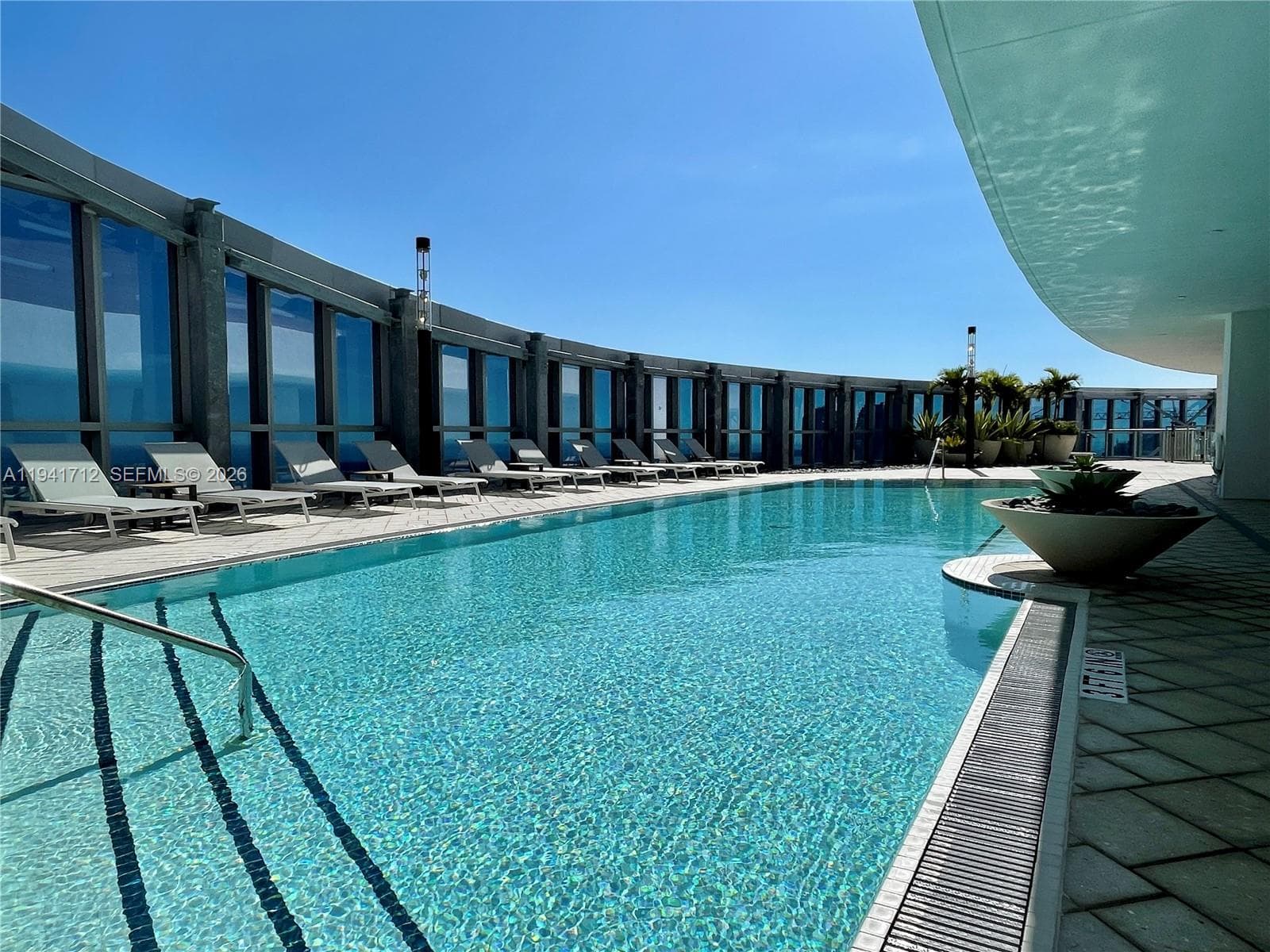 851 NE 1st Ave # 3606, Miami FL 33132 — 29