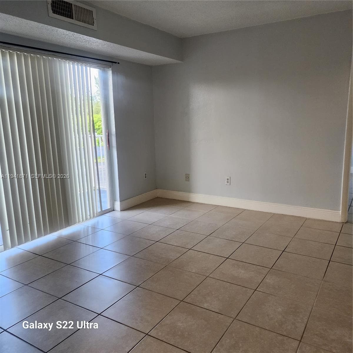 8200 SW 210th St # 111, Cutler Bay FL 33189 — 2