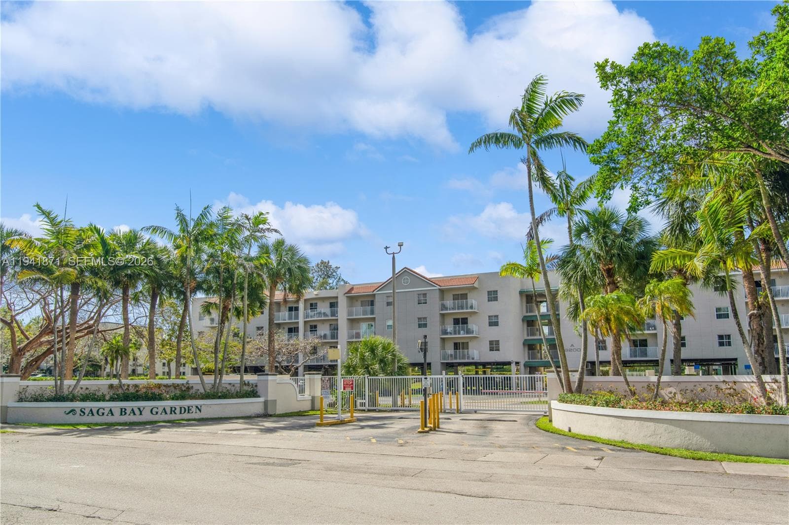 8200 SW 210th St # 111, Cutler Bay FL 33189 — 12