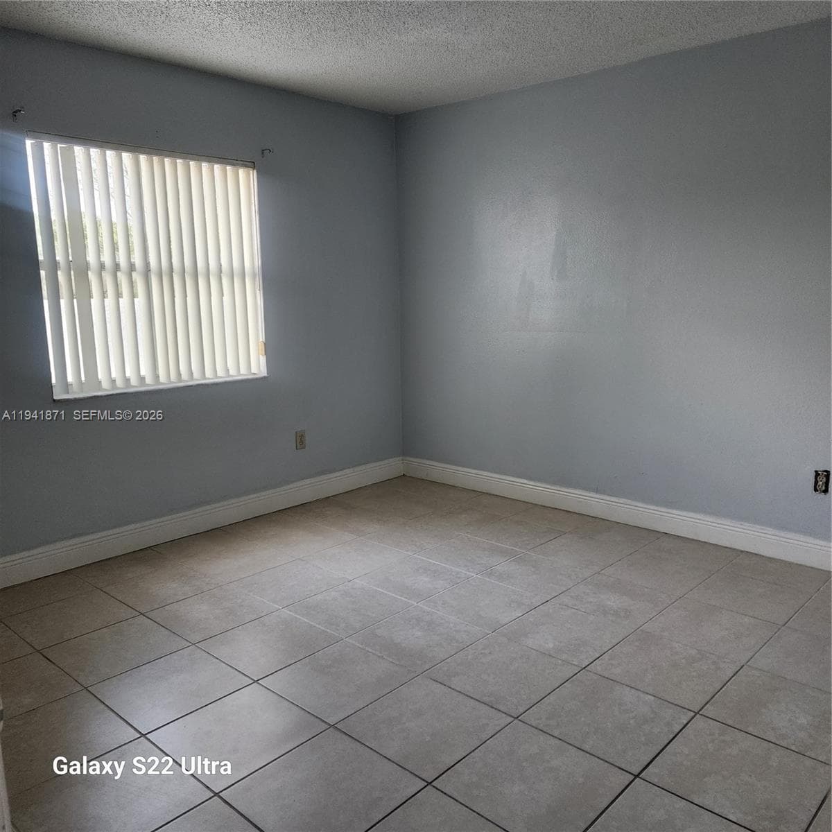 8200 SW 210th St # 111, Cutler Bay FL 33189 — 3