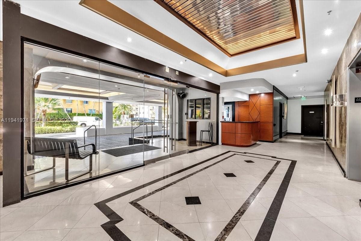 8877 Collins Ave # 2, Surfside FL 33154 — 42