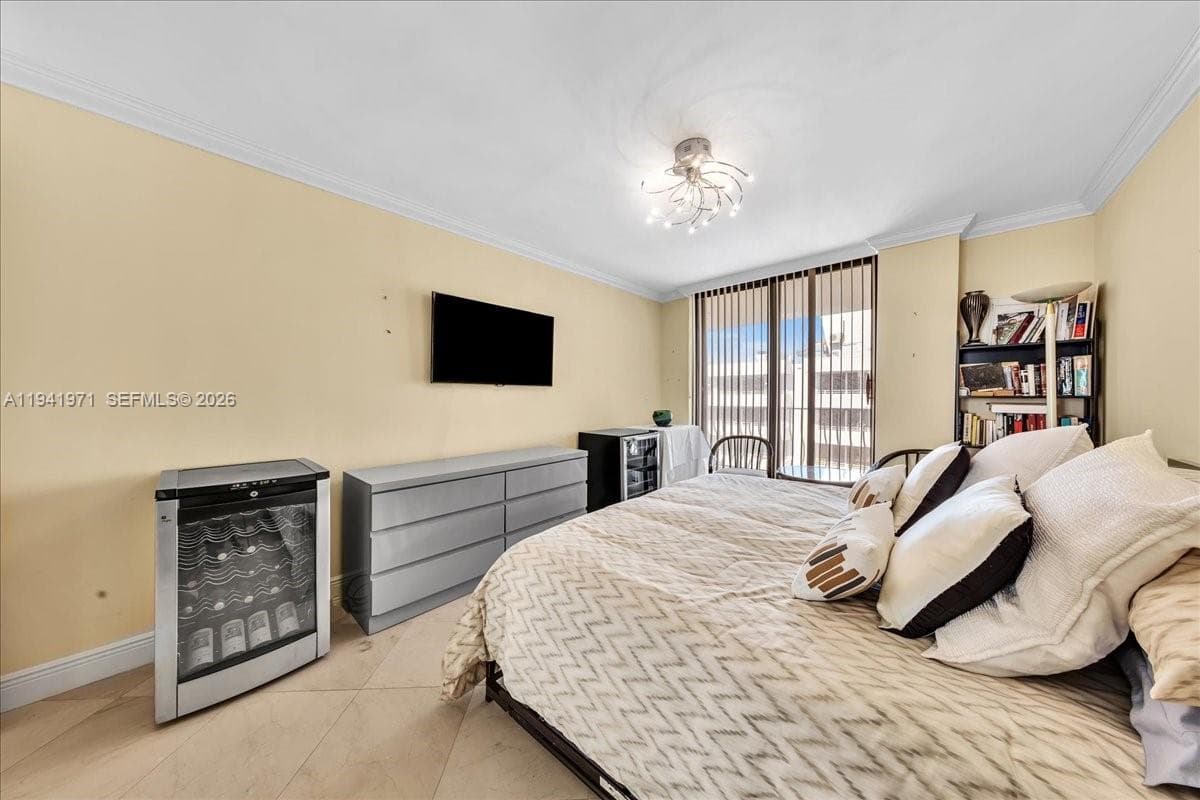 8877 Collins Ave # 2, Surfside FL 33154 — 30