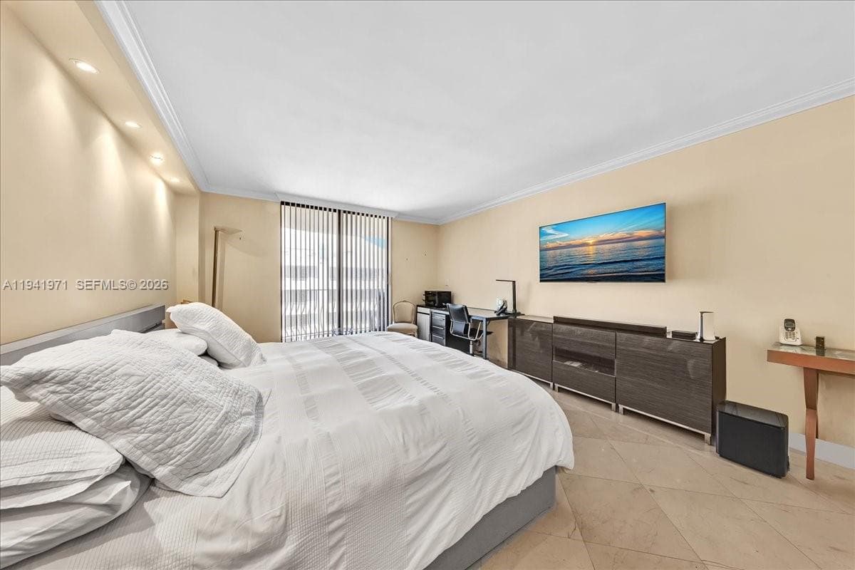 8877 Collins Ave # 2, Surfside FL 33154 — 33