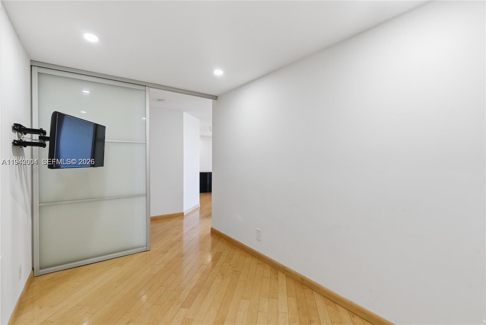 3598 Yacht Club Dr # 1101, Aventura FL 33180 — 17