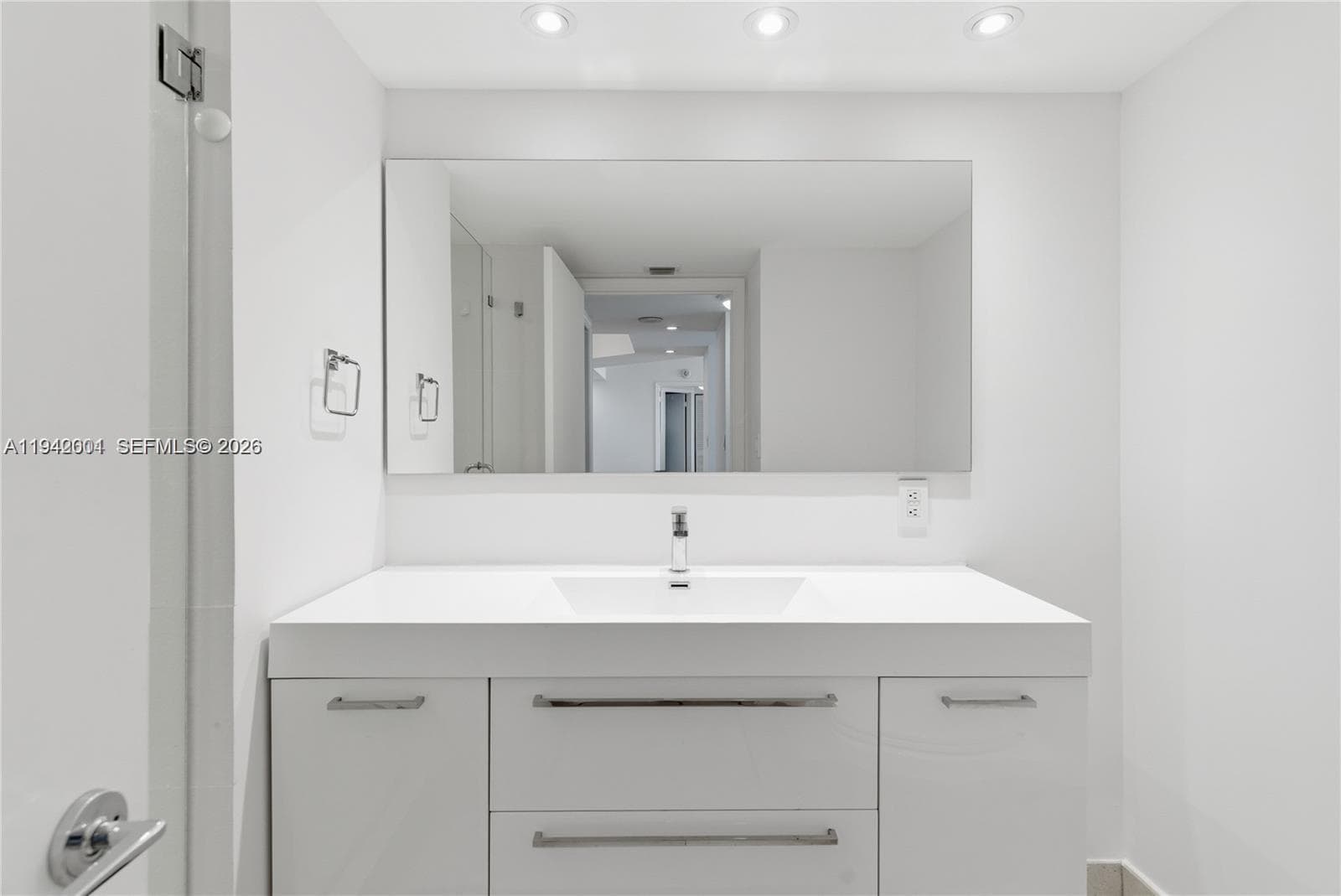 3598 Yacht Club Dr # 1101, Aventura FL 33180 — 21
